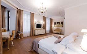 Hotel Michael'S Palace